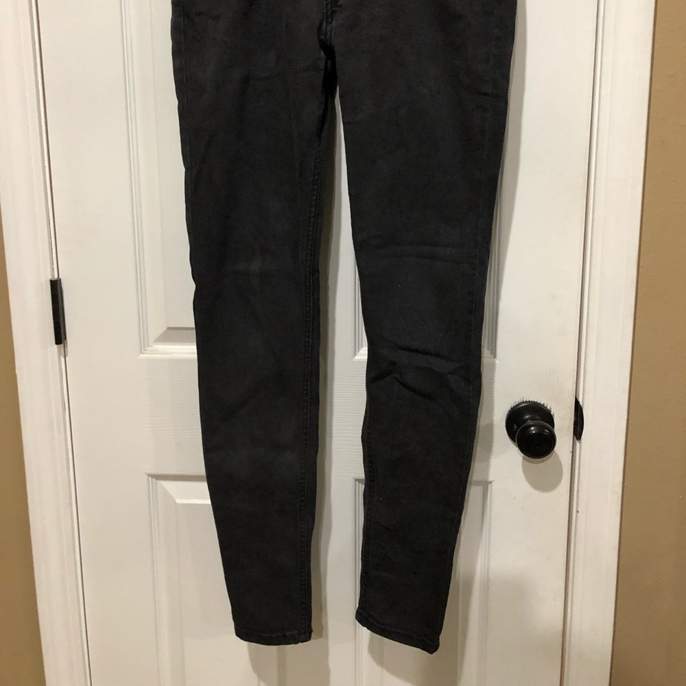 Levi’s stretch pants - Picture 2 of 2